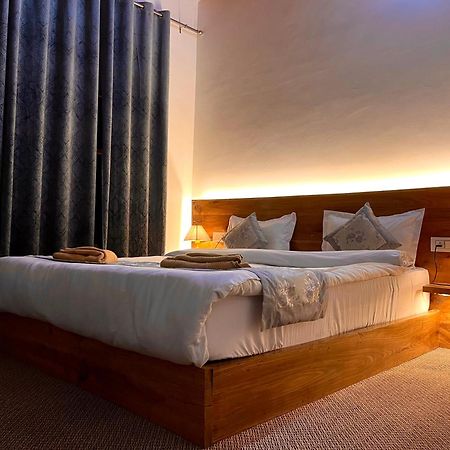 Traveller Nest Hotel Deskit ภายนอก รูปภาพ